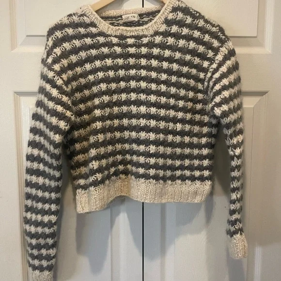 J Crew Vintage Wool Mohair Mix Sweater - Picture 1 of 4